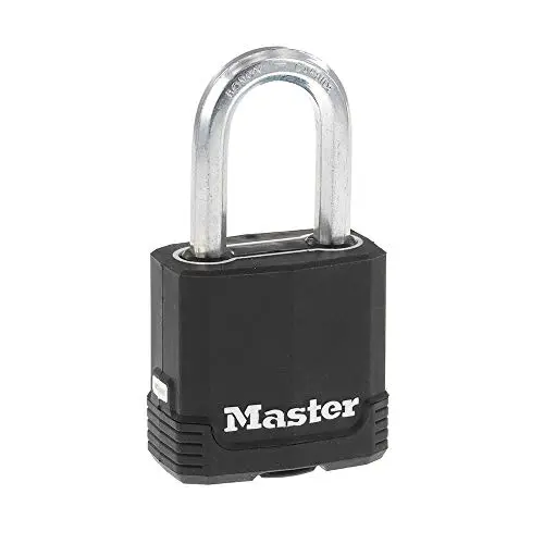 Master Lock Magnum Heavy Duty Outdoor Padlock with key and weather-resistant cover