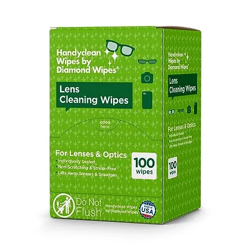 LA Fresh HandyClean pre-moistened lens cleaning wipes in individual packets