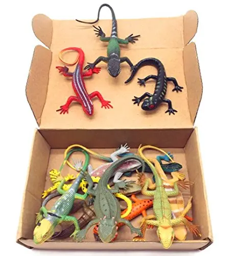 GUASHOU set of 12 detailed artificial lizard toy figures