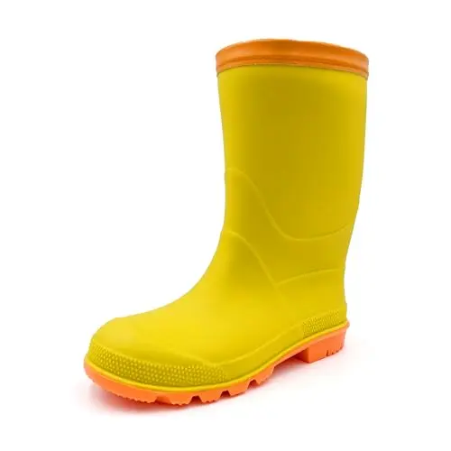 Amoji boy's rain boots in army green, designed for easy on and off