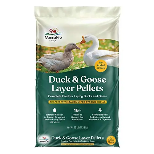 Manna Pro 25lb bag of Duck Layer Pellets for laying ducks and geese.