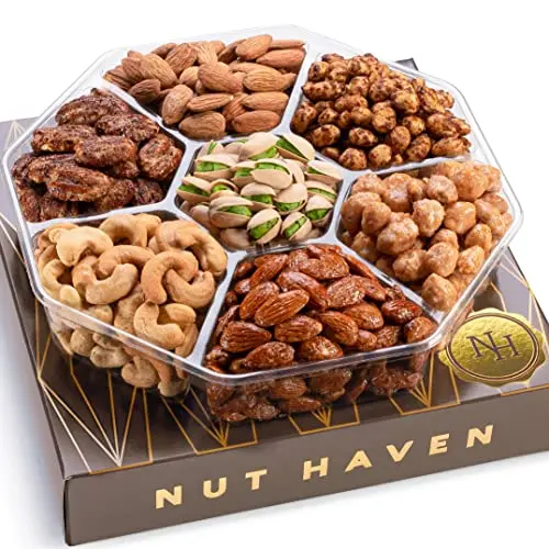 Nut Haven gourmet nuts gift box with assorted nuts