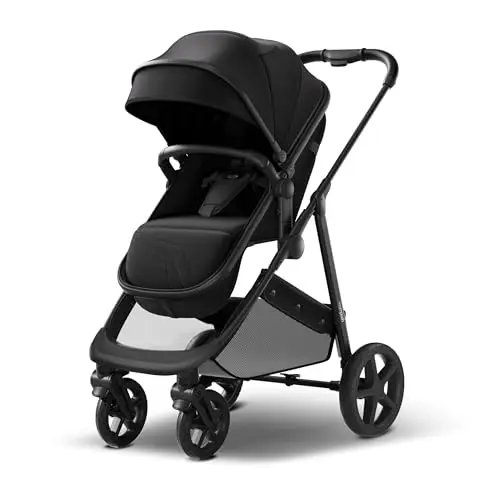 Mompush Wiz stroller with seat converted into a bassinet for a newborn