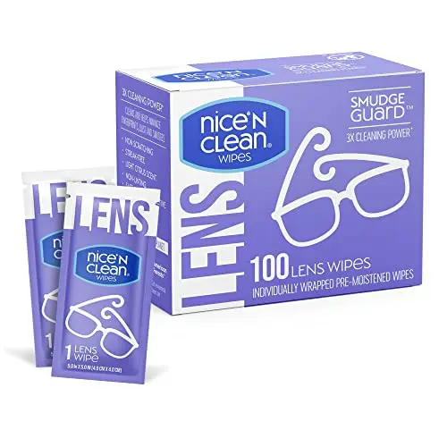 Nice 'n Clean SmudgeGuard lens cleaning wipes in a compact box