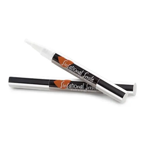 Sinsational Smile teeth whitening pen with included mouth trays