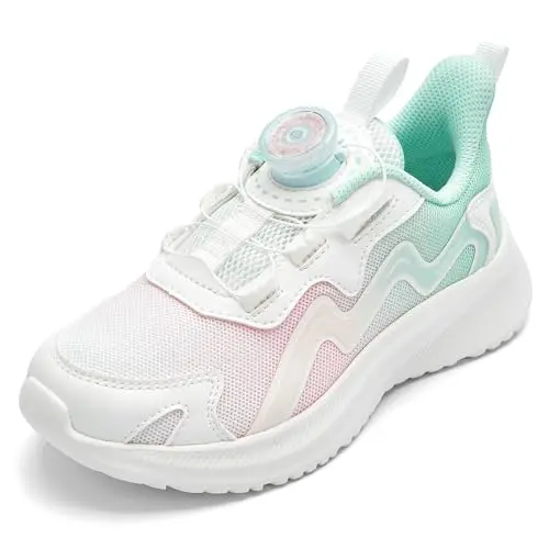 Balabala kids sneakers with turn lock closure in green color