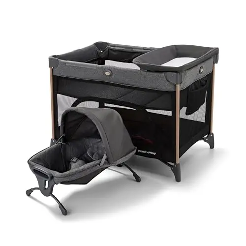 Graco Close2Baby Playard with removable newborn seat and bassinet